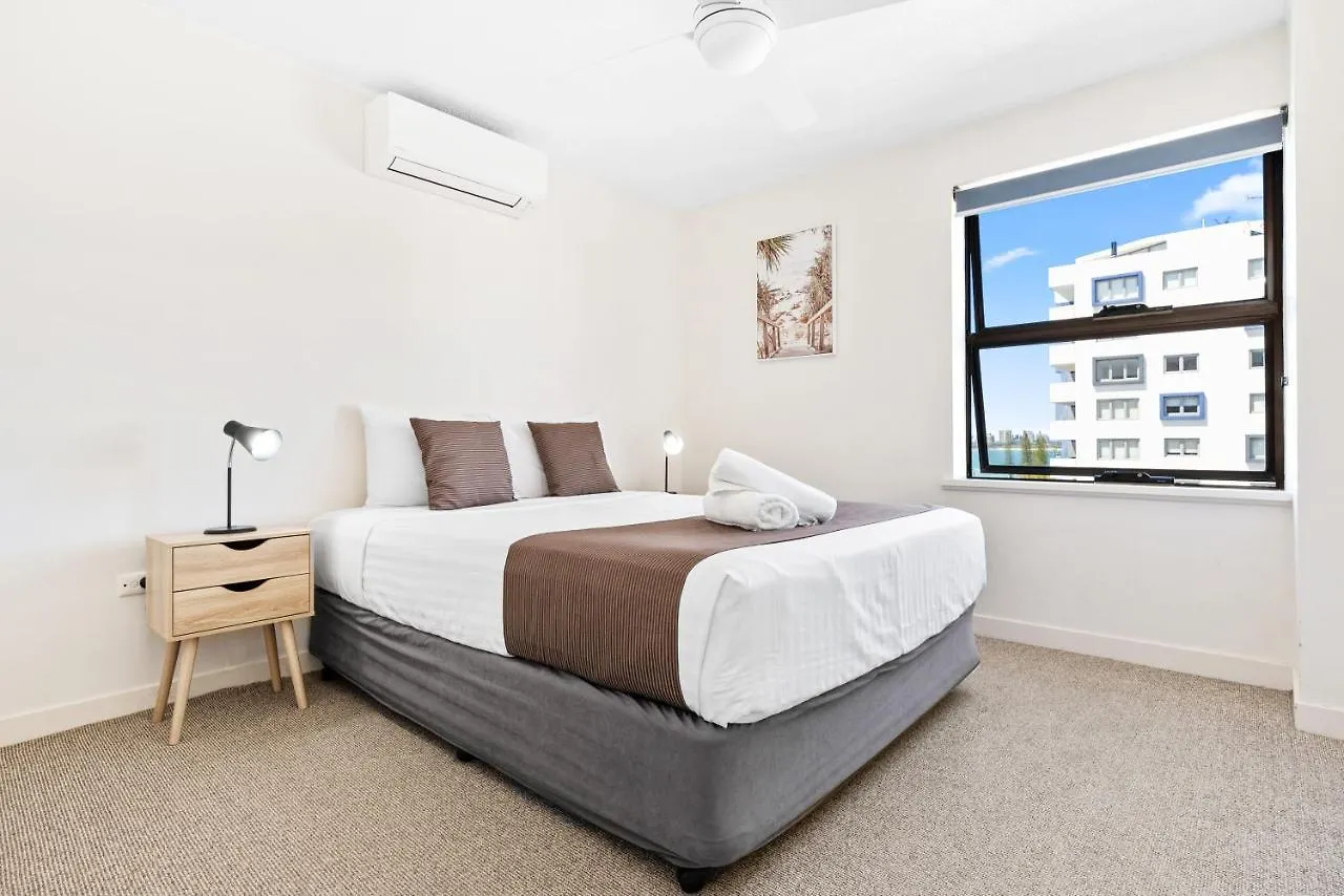 Windward Apartments Мулулаба 3*,  Австралия