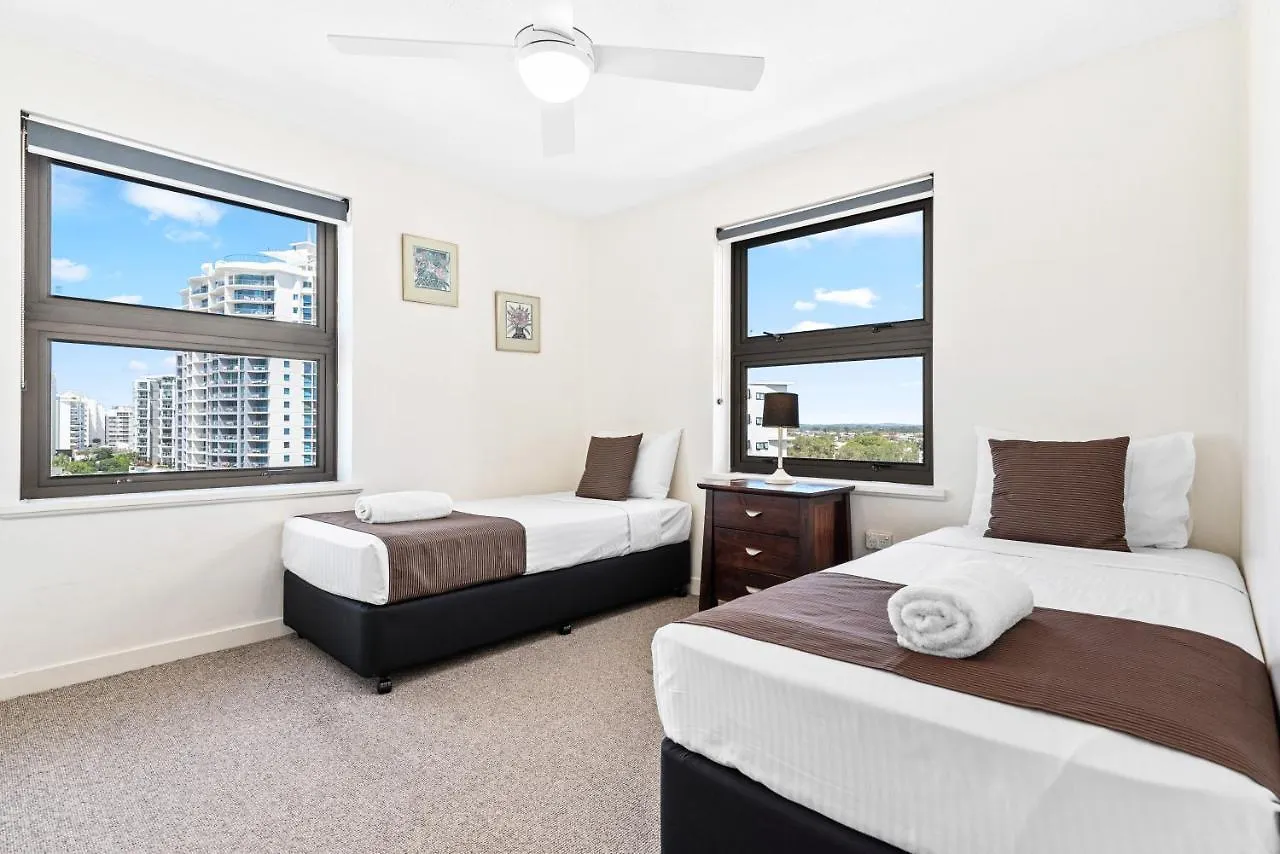 Windward Apartments Мулулаба